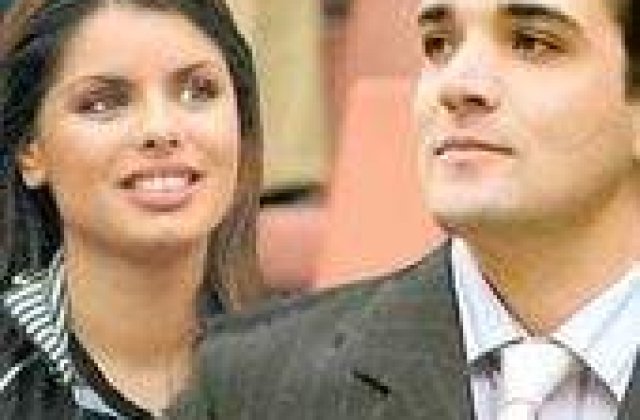 Isi fac nunta la Palatul Mogosoaia