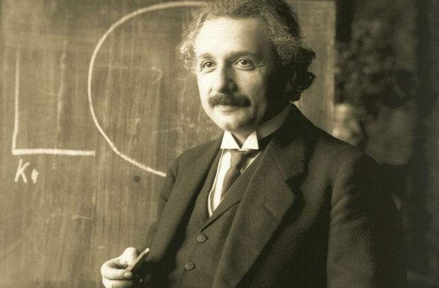 [VIDEO] O fetita de 12 ani are IQ-ul mai mare decat Albert Einstein