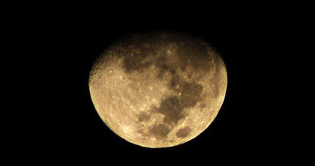 China vrea sa trimita o sonda spatiala pe fata nevazuta a Lunii