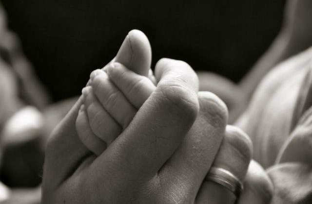 UNICEF: Rata mortalitatii infantile este in scadere