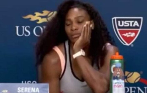Serena Williams, intrebata de reporter de ce nu zambeste. Ce a raspuns