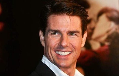 Accident de avion pe platourile noului film cu Tom Cruise, soldat cu doi morti