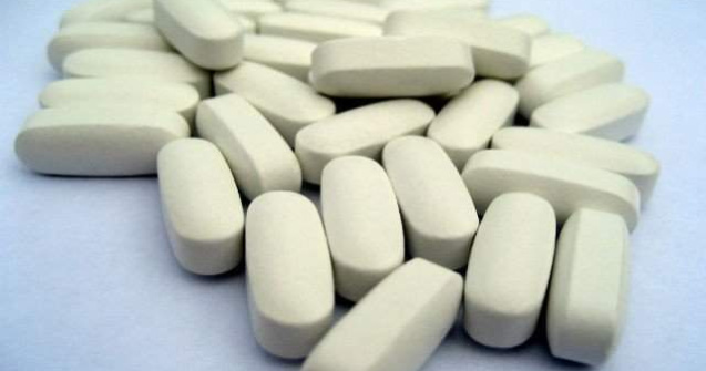 Sperante pentru femeile cu "gena Angelinei Jolie": Medicamente uzuale scad riscul de cancer mamar