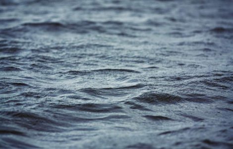 O barca cu imigranti, scufundata intentionat de traficantii sirieni