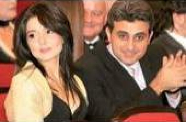 Oana Sarbu nu-l ia pe Turcescu de barbat