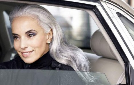 A descoperit secretul tineretii vesnice. Cum arata la 59 de ani