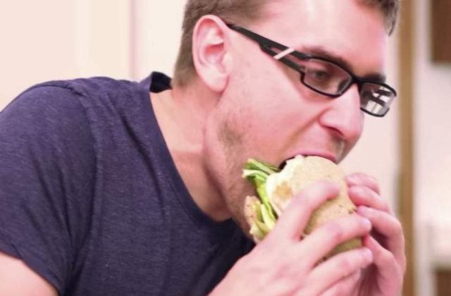 [VIDEO] Cum sa faci un sandwich de 1.500 dolari in "doar" sase luni