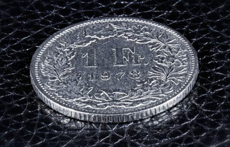 BNE: Francul elvetian, inca supraevaluat