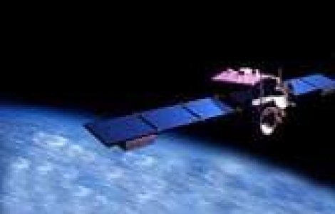 Un satelit-spion va lovi Pamantul in mai putin de o luna