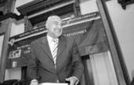 Banii nostri - arsi pe gaze scumpe