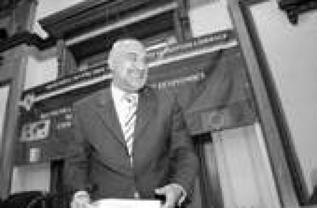 Banii nostri - arsi pe gaze scumpe