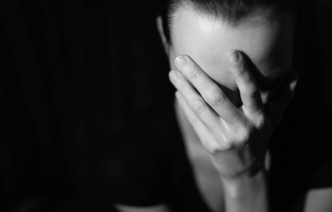  Top  Metode usoare de a scapa de INGROZITOARELE dureri de cap