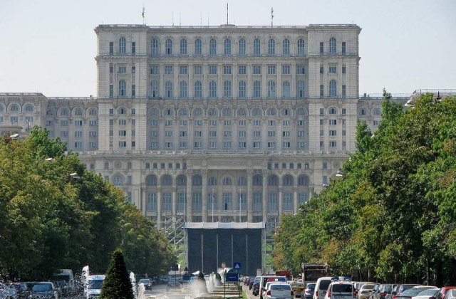 Noaptea Caselor din Bucuresti: Spectacole de teatru, concerte si proiectii de film