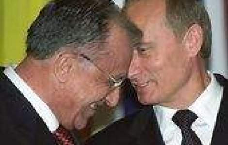 Putin vine la Bucuresti pentru a anihila NATO