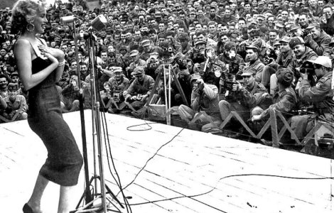  Top  Curiozitati din lumea mondena! 7 celebritati care au fost adoptate