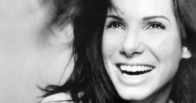 Sandra Bullock a adoptat o fetita