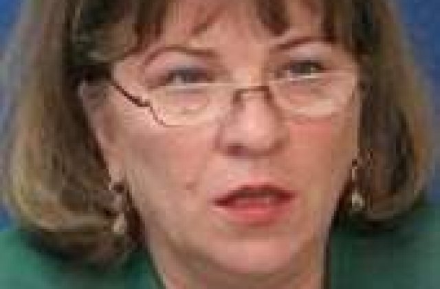 Basescu dat in judecata de Norica Nicolai