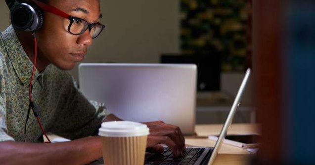 Studiu: Ce muzica sa asculti pentru a fi mai productiv