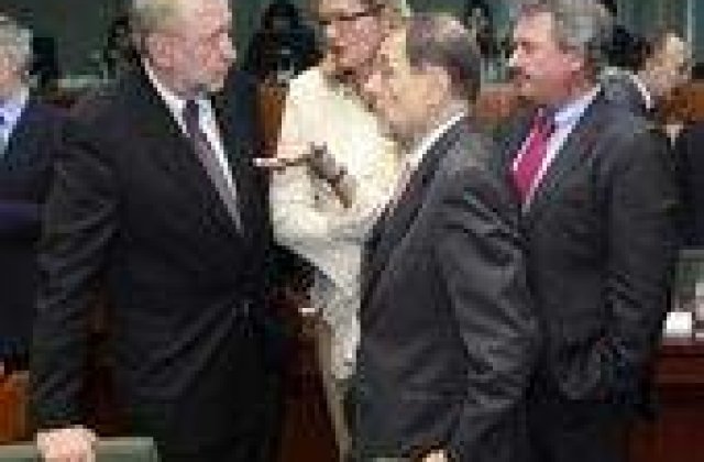 UE, divizata de Kosovo