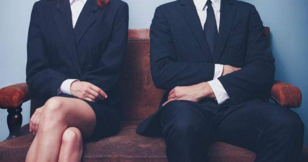  Top  9 greseli de comportament nonverbal care te pot costa jobul