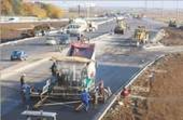 Autostrada Transilvania: La anu' si la multi ani!