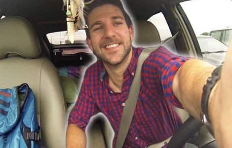 Hotel Prius: Acest barbat a locuit timp de un an in masina