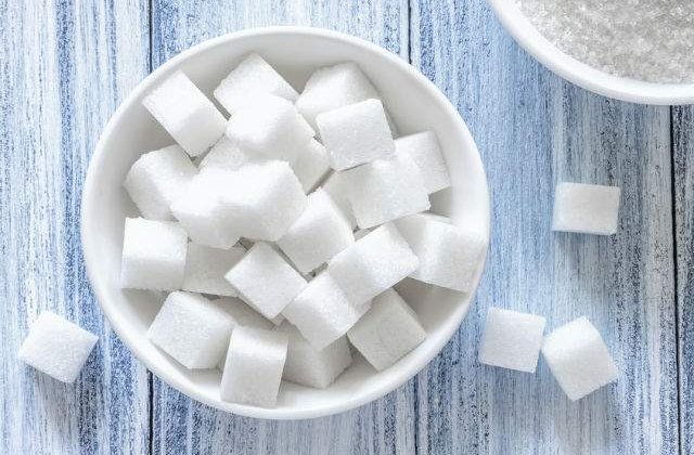 [VIDEO] Acest tanar a renunt la zahar timp de o luna. Cum arata acum