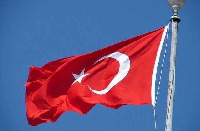 Ankara: Sefii spionajului si securitatii, suspendati din functii de Guvern, dupa atentat