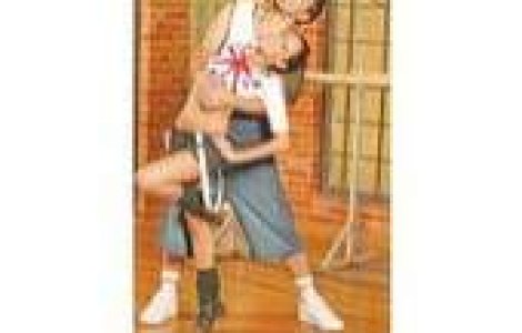 Smiley o vrea de nevasta pe Laura Cosoi