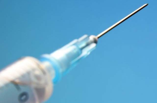 Rafila: Cei care se ocupa de legea vaccinarii au fost reclamati