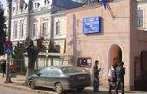 Si-a impuscat elevul la ora!