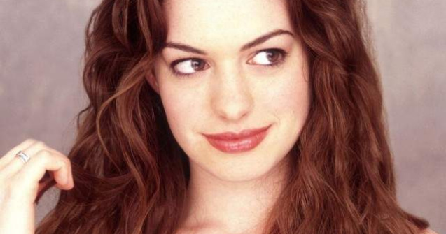 Anne Hathaway este insarcinata