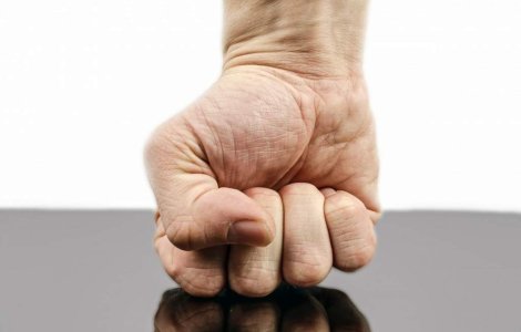 Atacantul formatiei Steaua, neaga ca si-ar fi agresat fosta prietena