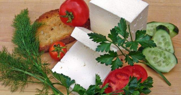 Studiu: Branza, la fel ca drogurile, genereaza dependenta