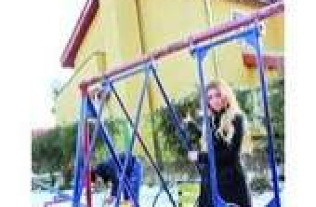 Si vedetele au vecini rai