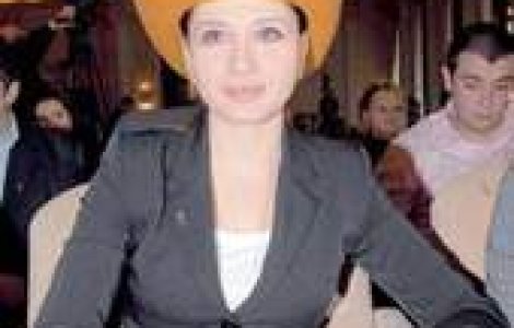 'Fata lui tata' a fost aleasa secretar general