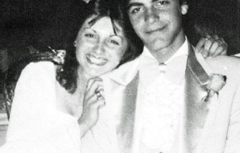  Top  Cum aratau celebritatile in tinerete, la absolvirea liceului