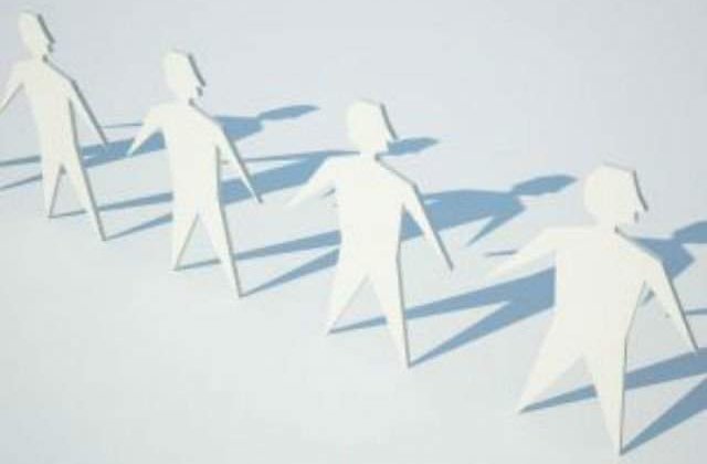 Liderii europeni numesc persoane de contact in criza refugiatilor. Cine reprezinta Romania