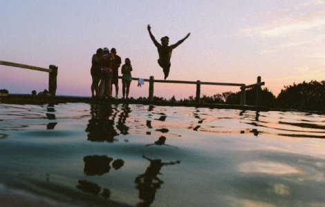  Top  Comori turistice nedescoperite: TOP 10 cele mai putin vizitate tari