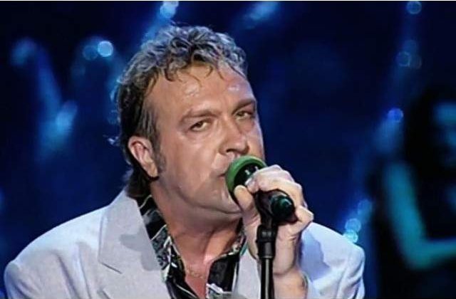 Gabriel Cotabita - revenire spectaculoasa pe scena