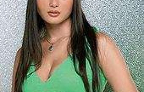 Elena Basescu, hartuita de un puscarias