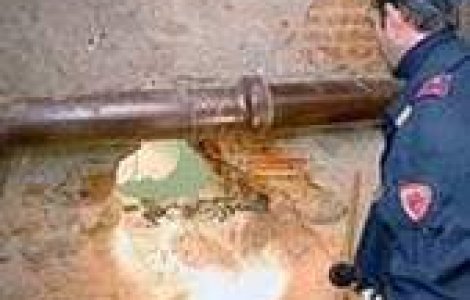 Bijuterii de 6 milioane de euro furate prin tunel