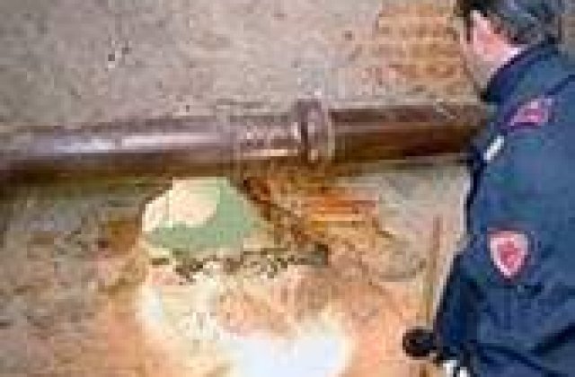 Bijuterii de 6 milioane de euro furate prin tunel