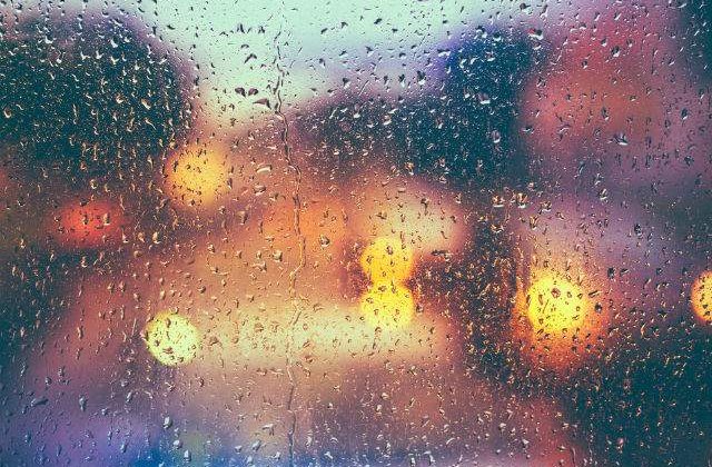 [FOTO] Aceste picturi murale apar doar atunci cand ploua