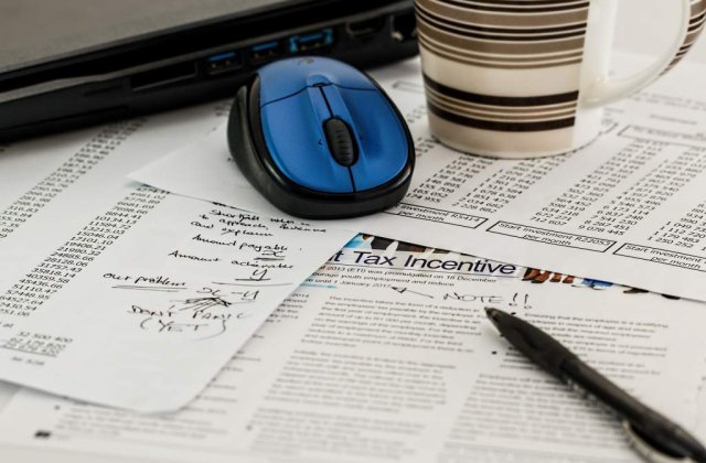 Sectorului 4: Documente legate de firma care detine Clubul Colectiv, ridicate de anchetatori