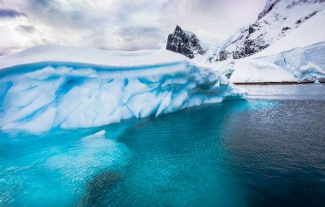 Studiu NASA: Antarctica "castiga" mai multa gheata decat pierde