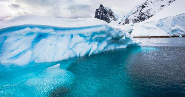 Studiu NASA: Antarctica "castiga" mai multa gheata decat pierde
