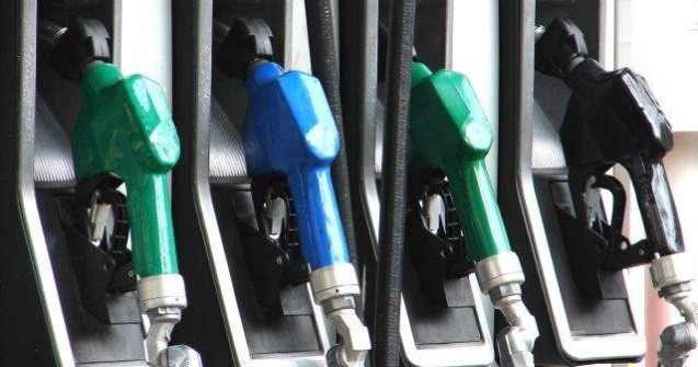 Productia Petrom poate scadea cu 4%, dupa reducerea investitiilor