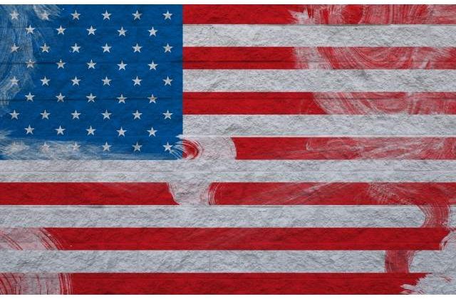 Largul Californiei: Teste de racheta efectuate de US Navy, vizibile din Nevada si Arizona