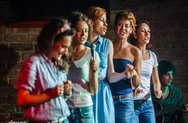 Spectacol de improvizatie cu trupa iELE, in sprijinul victimelor din Colectiv